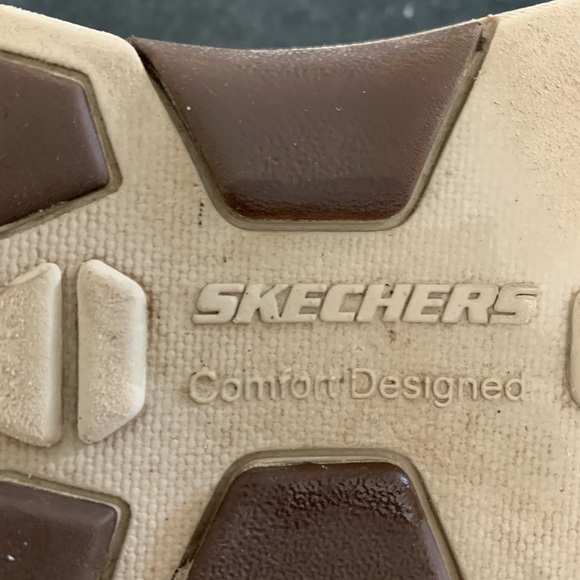 SKECHERS | Men’s casual leather combo shoes. Sz 8 - Picture 5 of 7